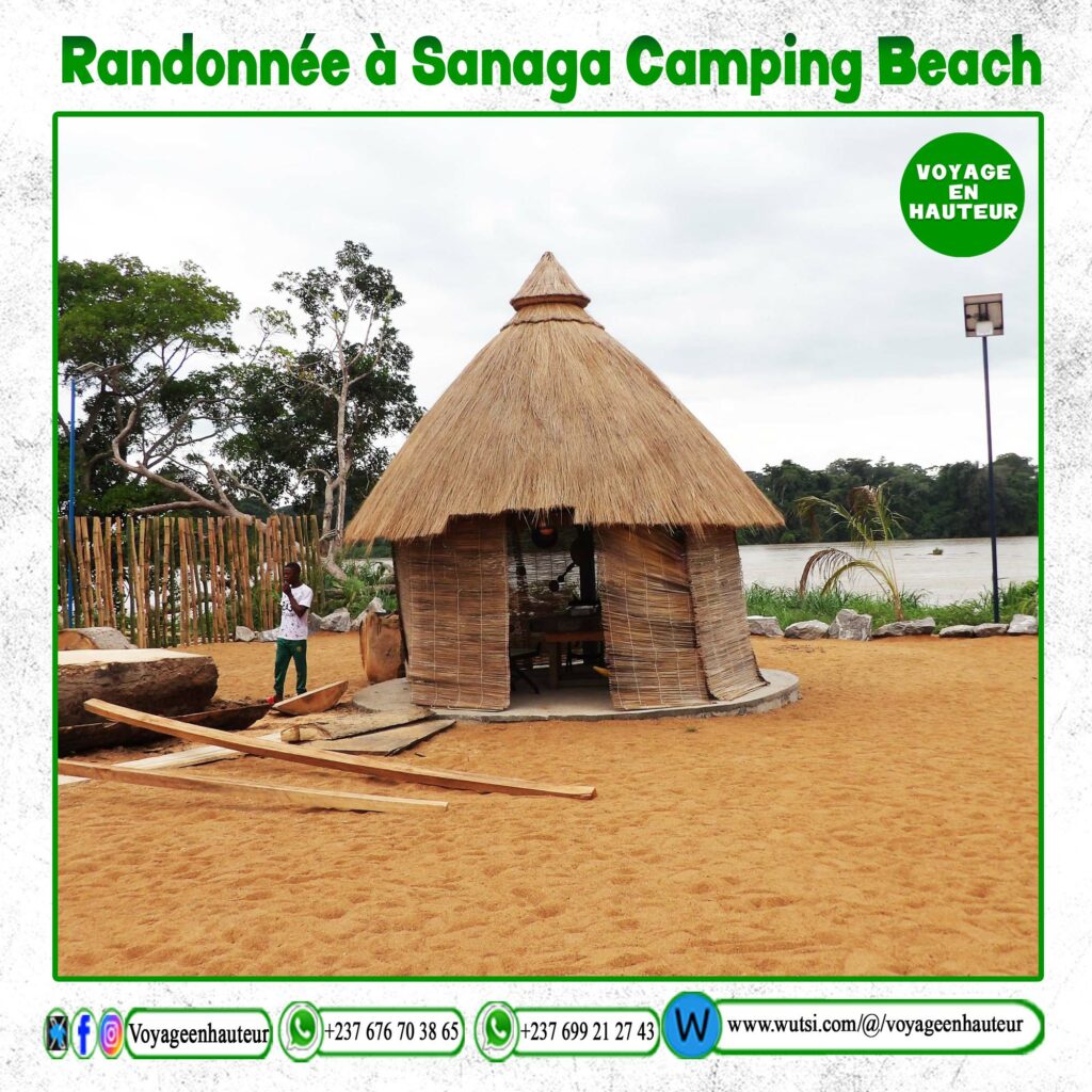 La plage de Sanga Camping Beach. Crédit : Sidoine FEUGUI