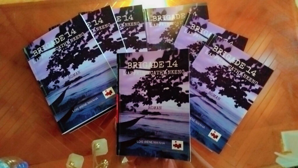 La première de couverture du roman « Brigade 14: L'affaire Cathy Nkeng» met en avant la belle plage de Kribi. Crédit : Kalahari's BOOK CLUB.