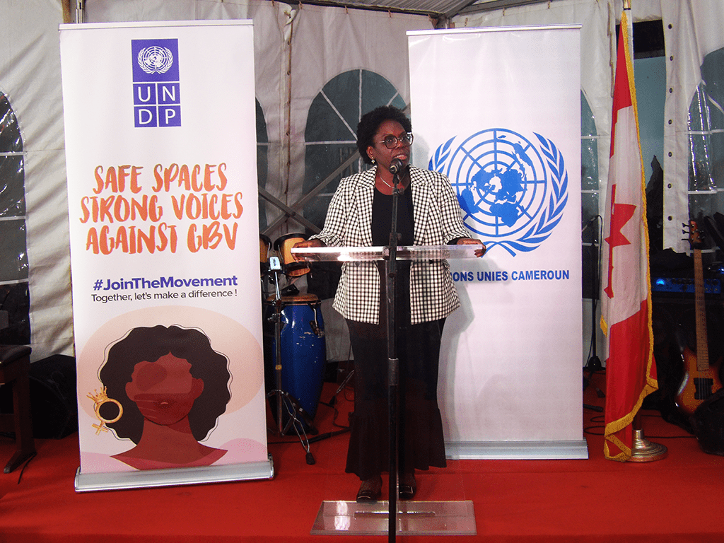 Mme Lorraine Anderson, Haut-commissaire du Canada au Cameroun