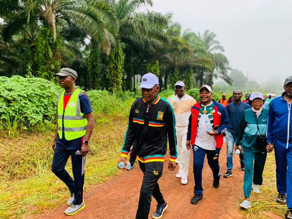 Sur les berges du Nyong au site touristique d'Assock. Crédit : Murielle Obele